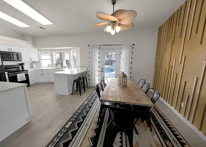 Havasu Regal - Pool, Spa, Boat Parking, Boho Design Apartment