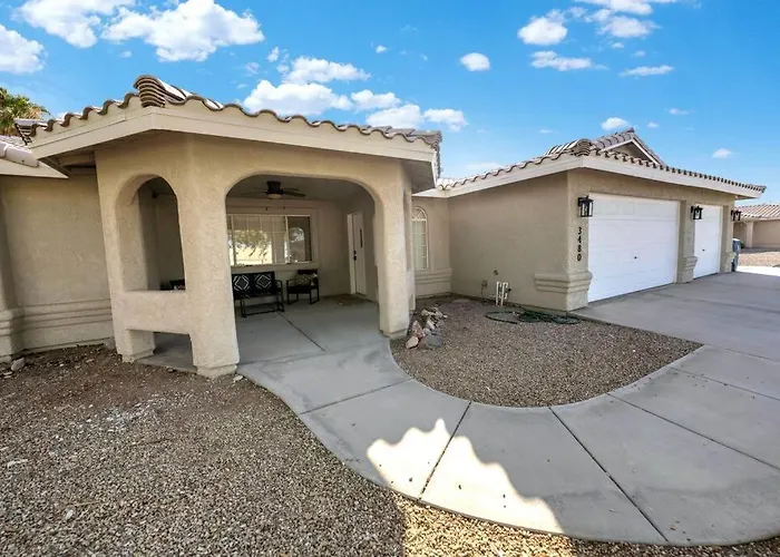 Havasu Regal - Pool, Spa, Boat Parking, Boho Design