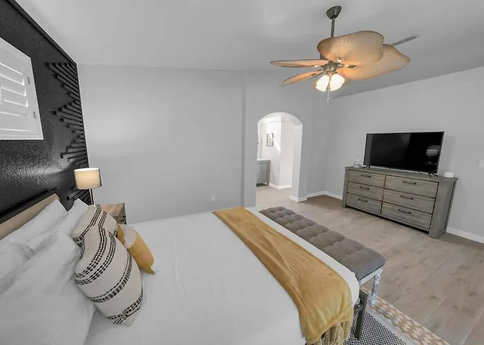 Havasu Regal - Pool, Spa, Boat Parking, Boho Design * Lake Havasu City